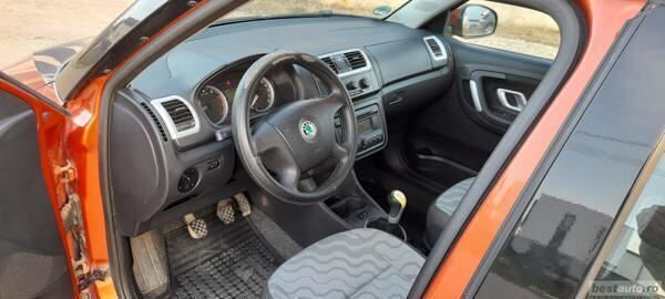 Alta Utilizat 2008 Skoda Fabia Berlinǎ | 2.600 EUR (Preț OK) - Imagine 1/4