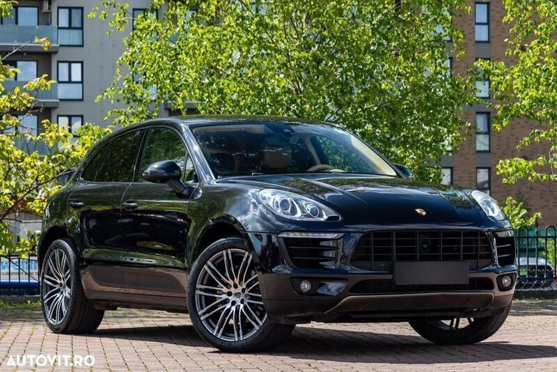 Negru Utilizat 2014 Porsche Macan SUV | 23.900 EUR (Puțin scump) - Imagine 1/4