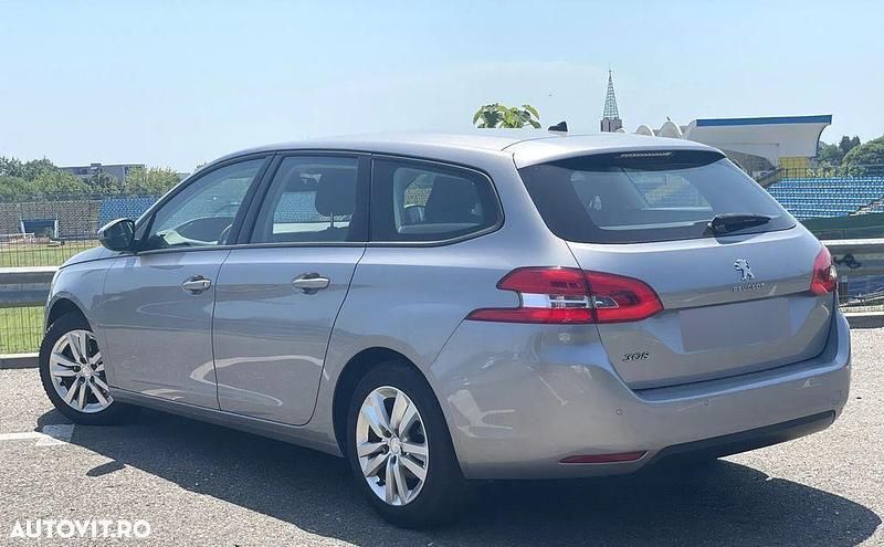 Second-hand Peugeot 308 Style 130 CP (95 kW) 2018 Culoaregri Break