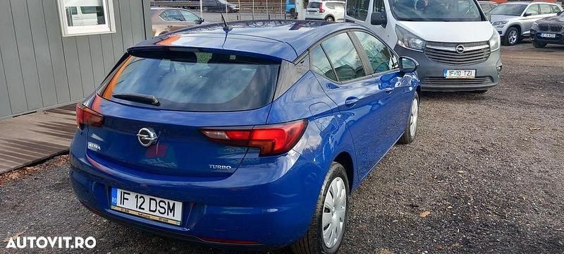 Second-hand Opel Astra Enjoy 125 CP (91 kW) 2019 Albastru Hatchback