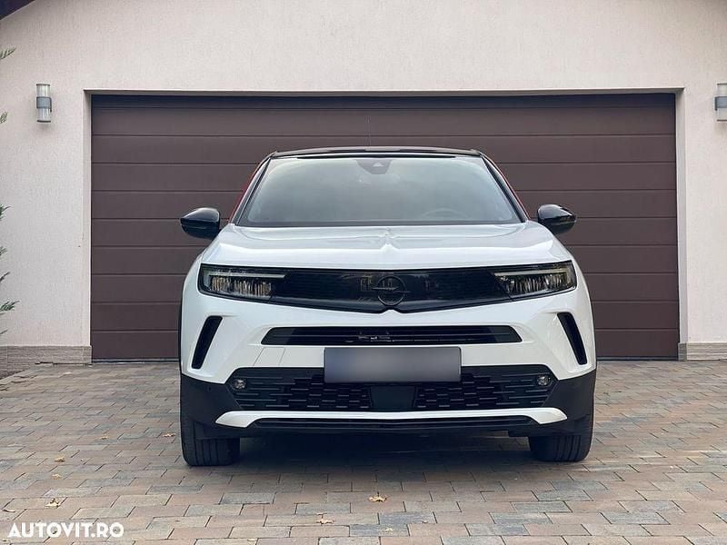 Second-hand Opel Mokka-e GS Line 100 kW (136 CP) 2023 Culoarealb SUV