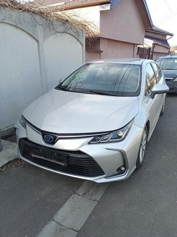 Second-hand Toyota Corolla 72 CP (52 kW) 2020 Berlinǎ