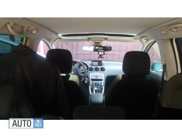 Utilizat 2012 Peugeot 308 Break | 5.900 EUR - Imagine 1/4