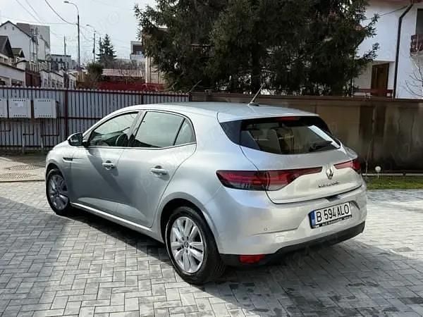 Second-hand Renault Mégane IV 116 CP (85 kW) 2022 Argintiu Hatchback