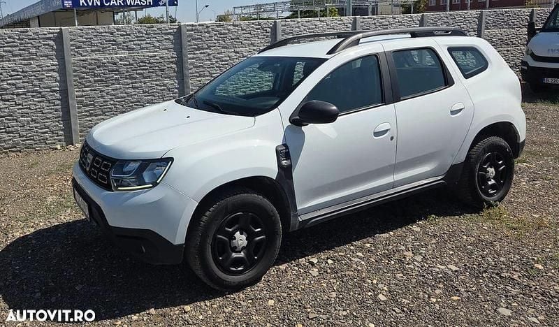 Culoarealb Utilizat 2018 Dacia Duster SUV | 8.700 EUR (Super Preț) - Imagine 1/4