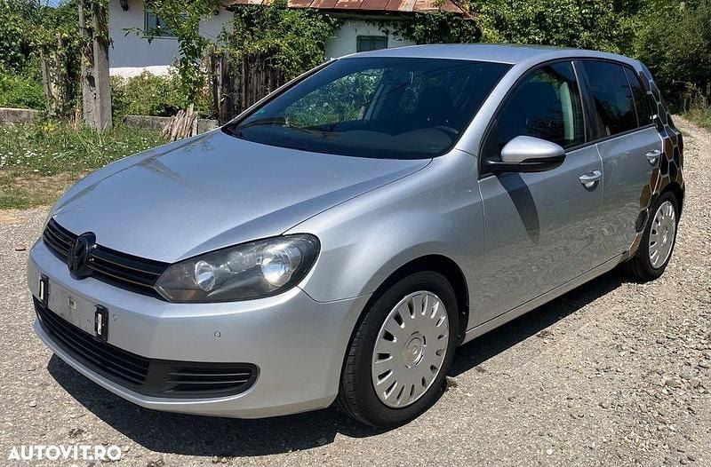 Culoaregri Utilizat 2011 VW Golf VI Comfortline Hatchback | 4.199 EUR (Preț bun) - Imagine 1/4