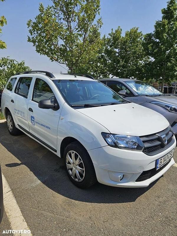 Alb Utilizat 2016 Dacia Logan MCV Prestige Break | 4.200 EUR (Preț bun) - Imagine 1/4