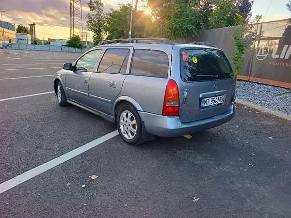 Second-hand Opel Astra 80 CP (58 kW) 2004 Gri Break