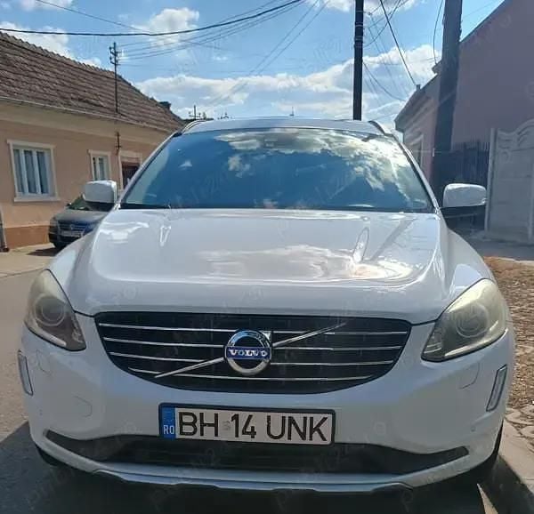 Utilizat 2015 Volvo XC60 SUV | 14.700 EUR (Preț OK) - Imagine 1/4