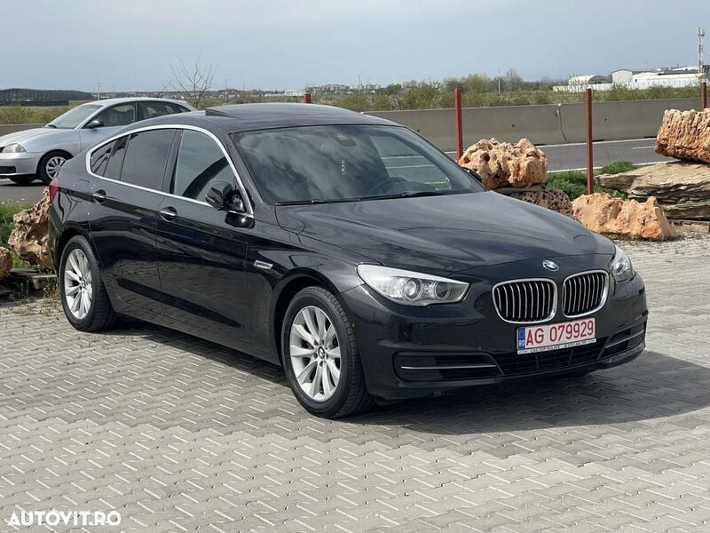 Negru Utilizat 2016 BMW 520 Berlinǎ | 15.950 EUR (Super Preț) - Imagine 1/4
