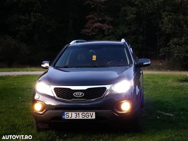 Culoarealbastru Utilizat 2010 Kia Sorento SUV | 6.300 EUR (Scump) - Imagine 1/4