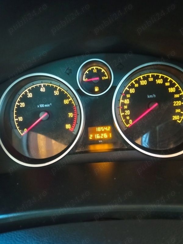 Utilizat 2005 Opel Astra Hatchback | 2.300 EUR - Imagine 1/4