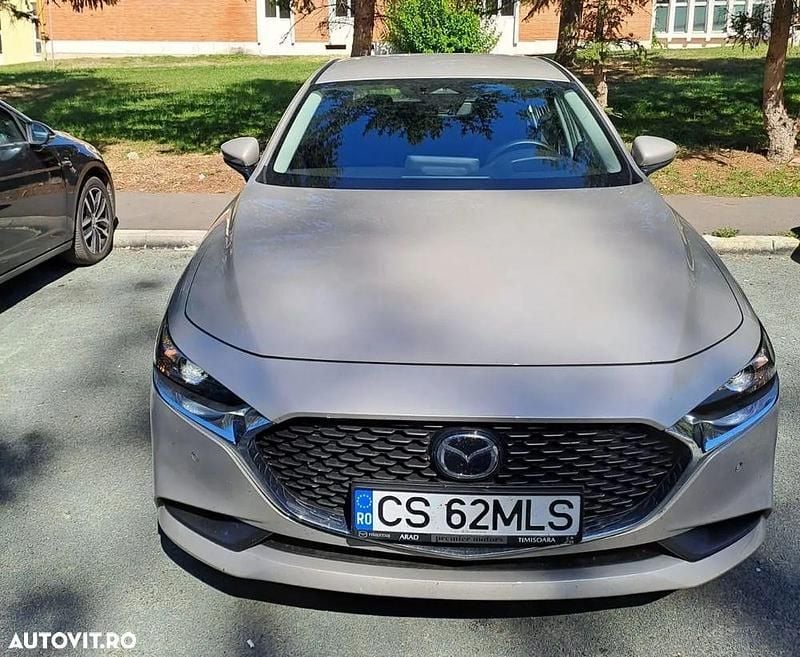 Culoarebej Utilizat 2024 Mazda 3 Berlinǎ | 25.000 EUR (Scump) - Imagine 1/4