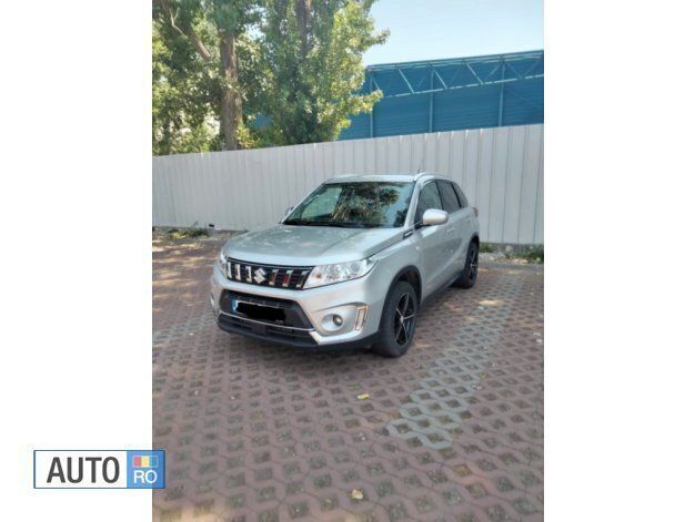 Argintiu Utilizat 2019 Suzuki Vitara SUV | 17.500 EUR (Puțin scump) - Imagine 1/4