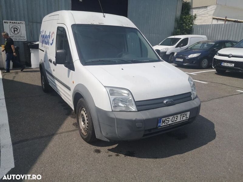 Alb Utilizat 2009 Ford Tourneo Break | 1.999 EUR - Imagine 1/4