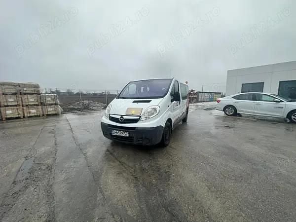 Second-hand Opel Vivaro 115 CP (84 kW) 2014 Monovolum