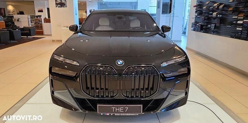 Culoarenegru Nouă 2025 BMW 750e Executive Berlinǎ | 156.774 EUR - Imagine 1/4