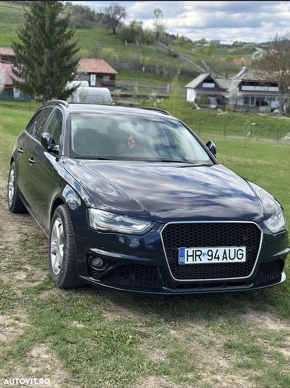 Culoarealbastru Utilizat 2013 Audi A4 S-Line Break | 8.500 EUR (Preț OK) - Imagine 1/4