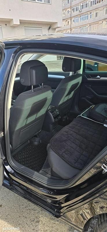 Second-hand VW Passat Comfortline 150 CP (110 kW) 2019 Culoarenegru Berlinǎ