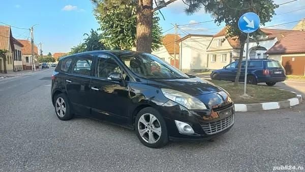 Utilizat 2010 Renault Scénic III Monovolum | 2.450 EUR (Preț bun) - Imagine 1/4