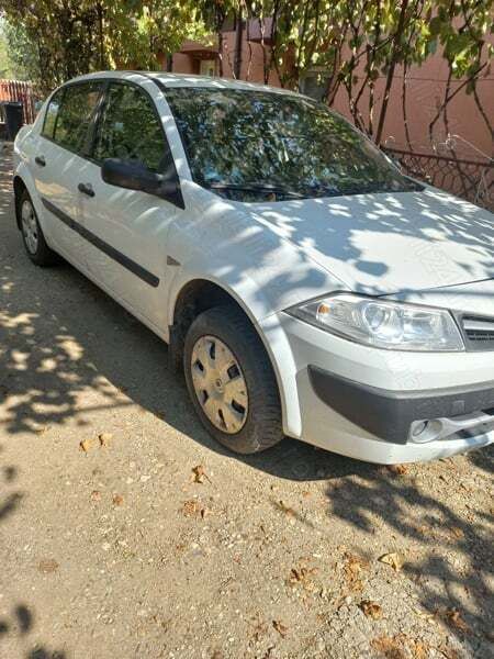 Utilizat 2009 Renault Mégane III Berlinǎ | 2.600 EUR - Imagine 1/4