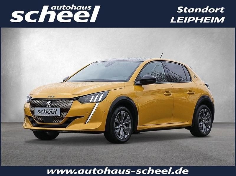 Utilizat 2021 Peugeot e-208 GT Hatchback | 16.768 EUR - Imagine 1/1