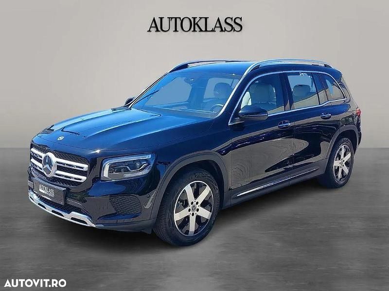 Culoarenegru Utilizat 2023 Mercedes GLB220 SUV | 44.159 EUR (Preț OK) - Imagine 1/4