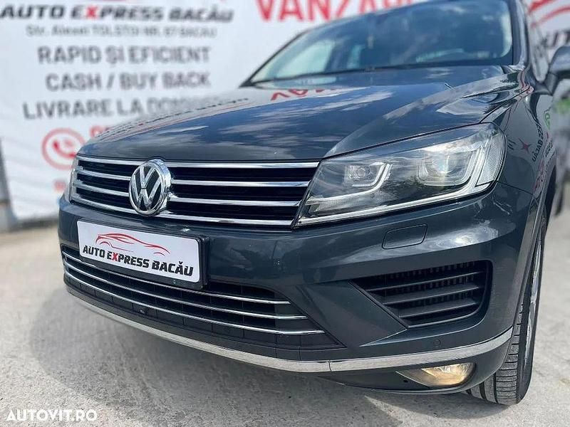 Culoaregri Utilizat 2015 VW Touareg Supreme SUV | 19.900 EUR (Puțin scump) - Imagine 1/4