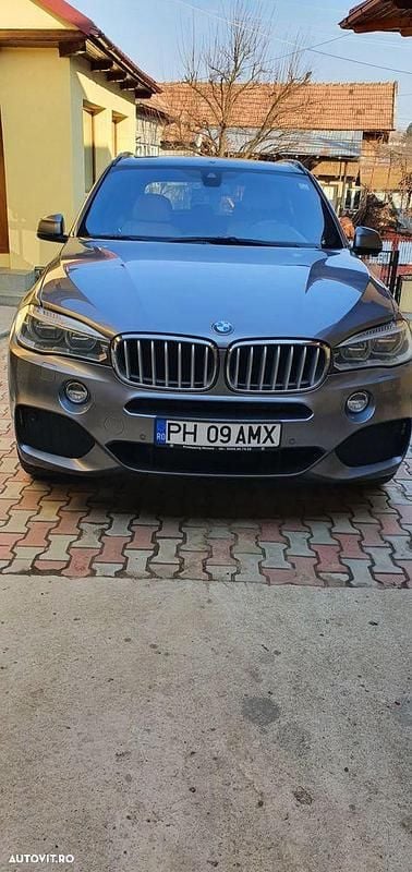 Culoaregri Utilizat 2015 BMW X5 SUV | 17.500 EUR (Scump) - Imagine 1/4