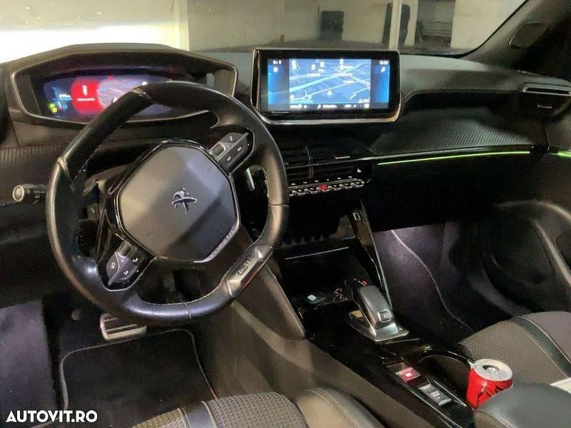 Second-hand Peugeot 2008 GT 130 CP (95 kW) 2020 Culoaregri SUV