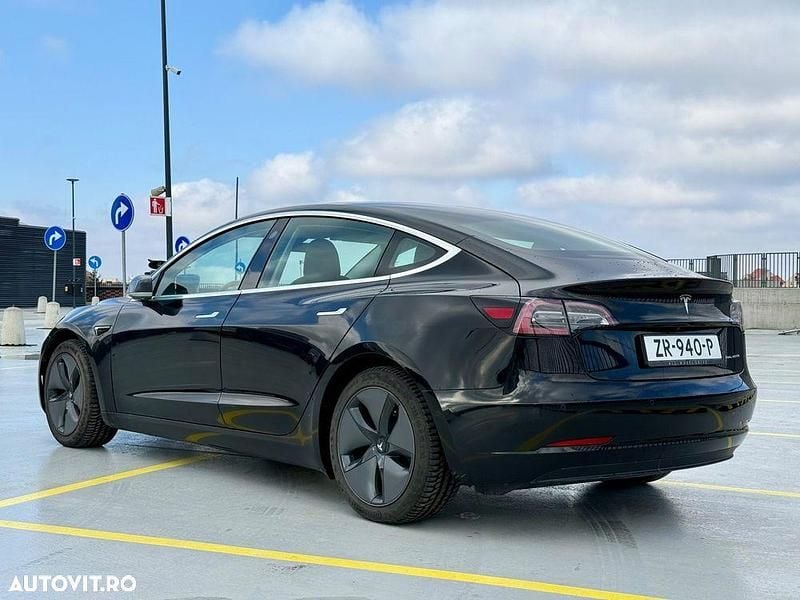 Second-hand Tesla Model 3 323 kW (440 CP) 2019 Culoarenegru Berlinǎ