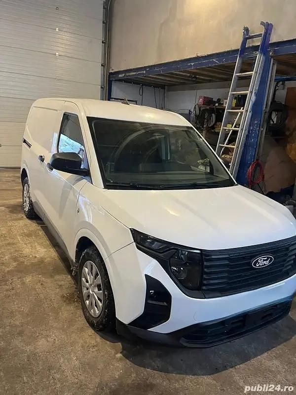 Second-hand Ford Transit 100 CP (73 kW) 2024 Monovolum