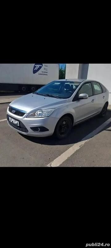 Utilizat 2008 Ford Focus Hatchback | 1.600 EUR (Preț bun) - Imagine 1/4