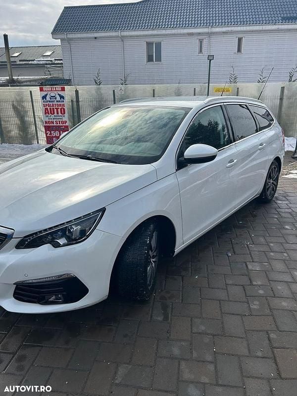Second-hand Peugeot 308 Allure 130 CP (95 kW) 2019 Culoarealte culori Break