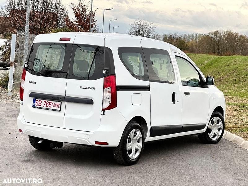 Second-hand Dacia Dokker 85 CP (62 kW) 2015 Culoarealb Monovolum
