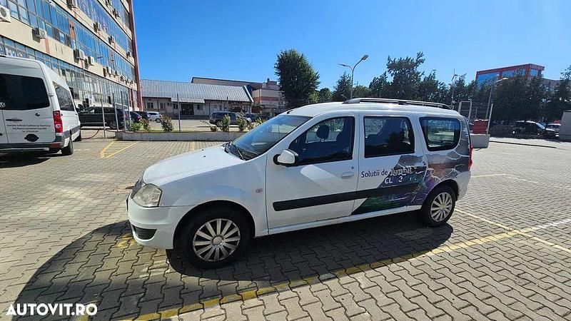 Second-hand Dacia Logan 86 CP (63 kW) 2012 Culoarealb Hatchback