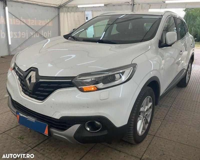 Alb Utilizat 2018 Renault Kadjar XMOD SUV | 11.490 EUR (Preț bun) - Imagine 1/4