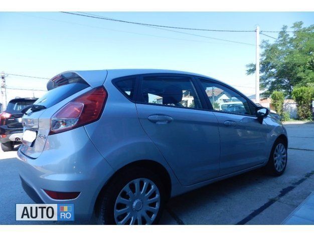 Second-hand Ford Fiesta 75 CP (55 kW) 2013 Hatchback