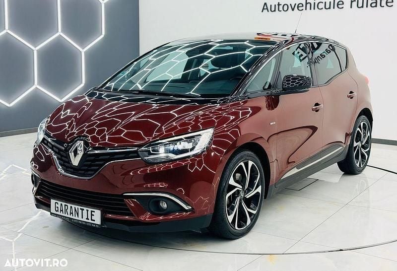 Culoarerosu Utilizat 2017 Renault Scénic IV Bose Edition Monovolum | 9.890 EUR (Preț bun) - Imagine 1/4