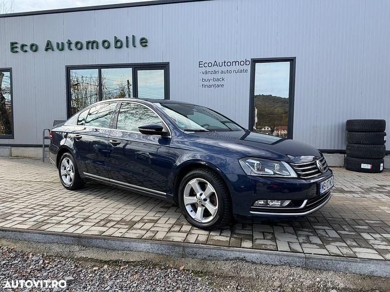 Culoarealbastru Utilizat 2011 VW Passat Highline Berlinǎ | 7.490 EUR (Preț OK) - Imagine 1/4