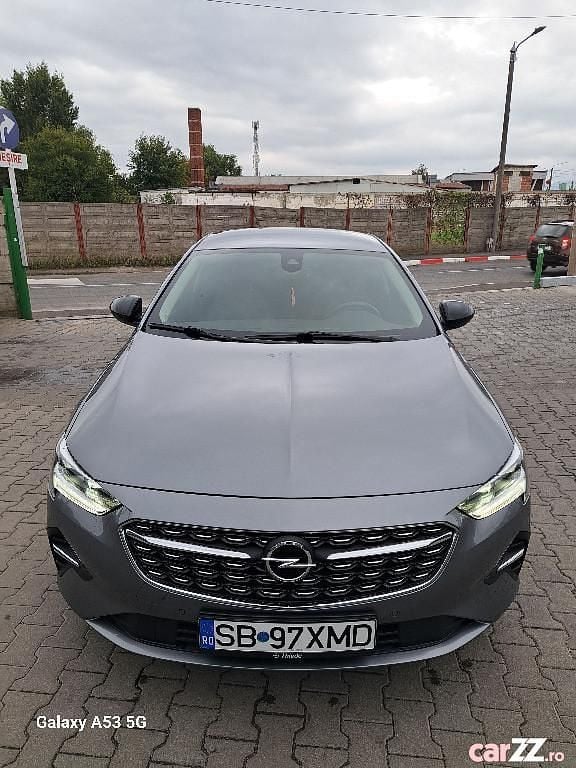 Culoaregri Utilizat 2021 Opel Insignia Elegance Berlinǎ | 16.800 EUR (Preț bun) - Imagine 1/4