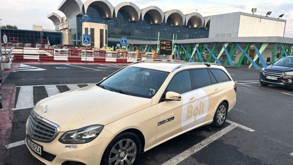 Galben Utilizat 2014 Mercedes E200 Break | 5.500 EUR - Imagine 1/4