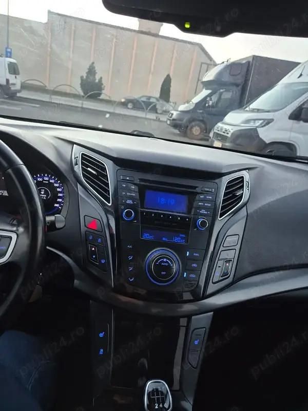 Second-hand Hyundai i40 136 CP (100 kW) 2014 Berlinǎ