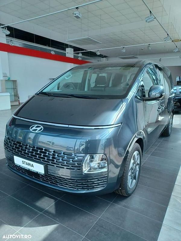 Culoaregri Nouă 2025 Hyundai Staria Van | 44.800 EUR - Imagine 1/4