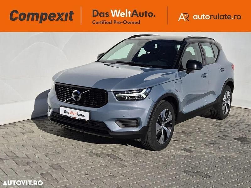 Gri Utilizat 2020 Volvo XC40 Inscription SUV | 24.990 EUR - Imagine 1/4