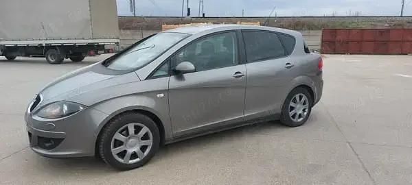 Utilizat 2005 Seat Toledo Monovolum | 3.400 EUR - Imagine 1/4