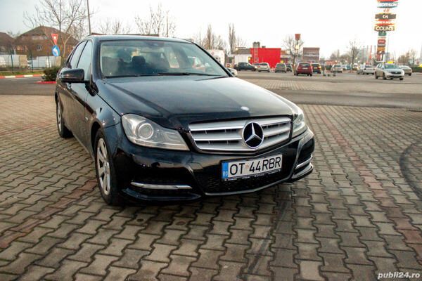 Utilizat 2012 Mercedes 200 Berlinǎ | 8.450 EUR - Imagine 1/4