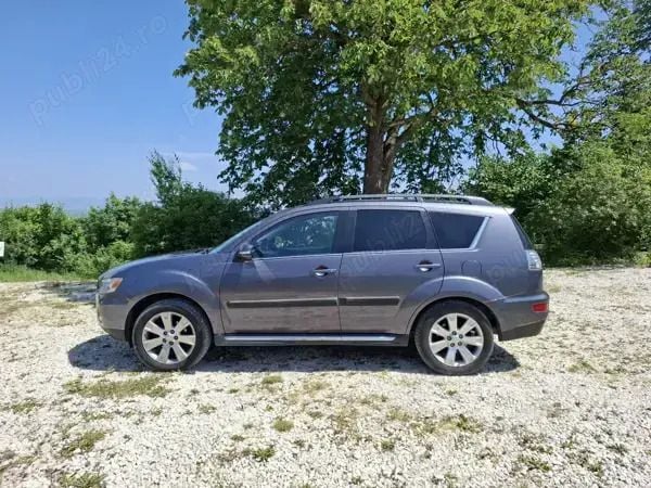 Utilizat 2012 Mitsubishi Outlander SUV | 6.900 EUR - Imagine 1/4