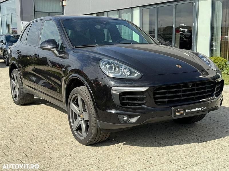 Second-hand Porsche Cayenne 262 CP (192 kW) 2017 Culoarenegru SUV