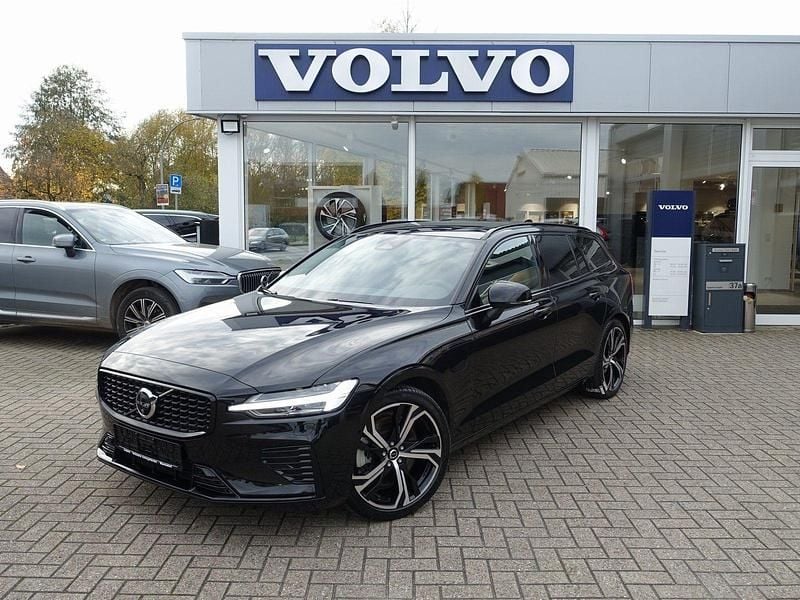 Utilizat 2025 Volvo V60 Plus Break | 46.456 EUR - Imagine 1/1